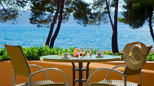 Makis in Beach Resort, Thermissia, Ermioni, Argolida